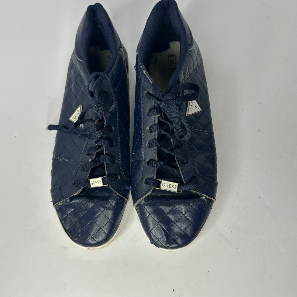 Guess Womens Quilted Navy Blue Low Top Lace Up Sneakers Size 7.5 / 24.0